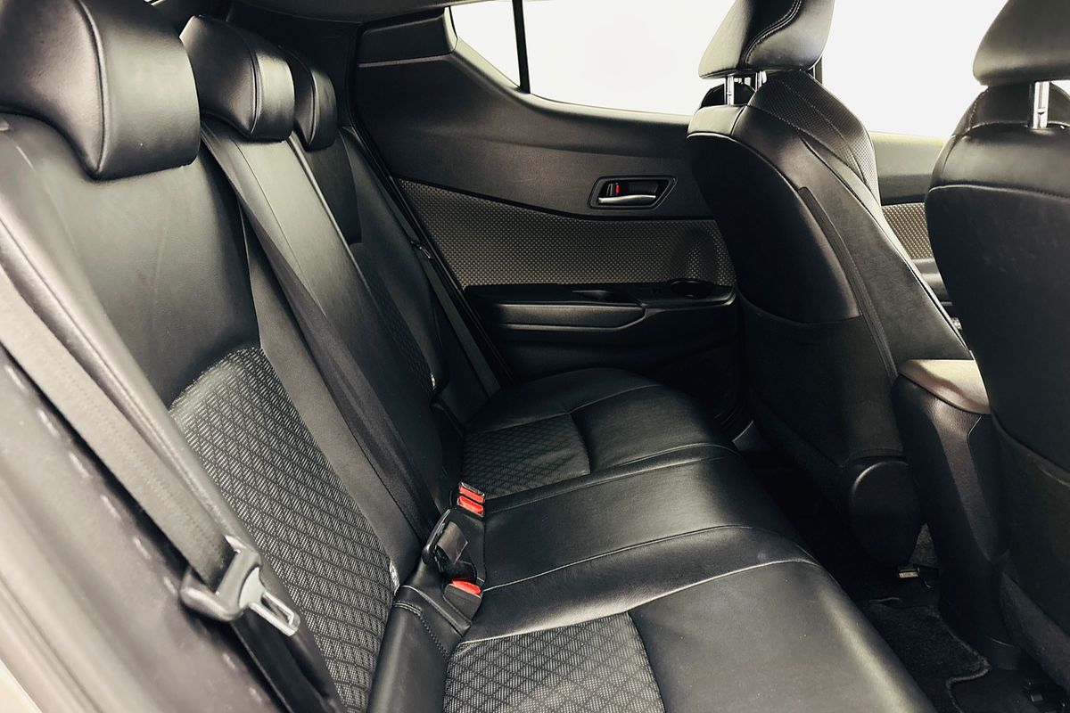 C-HR FWD KOBA, CVT 1.2L 4CY T/PETROL