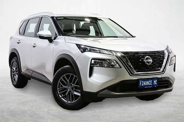 2024 Nissan X-TRAIL ST T33