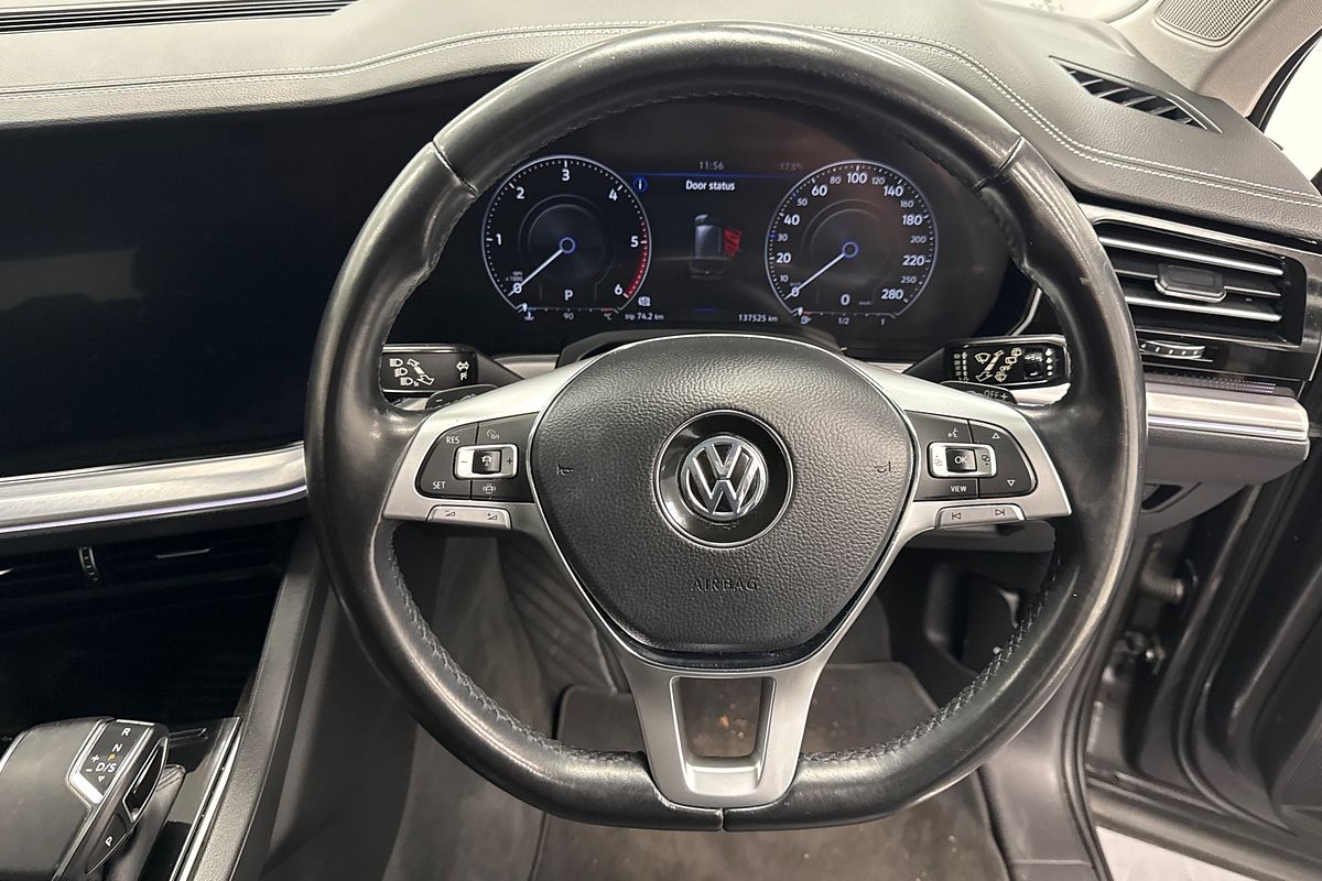 2019 Volkswagen Touareg 190TDI Launch Edition CR