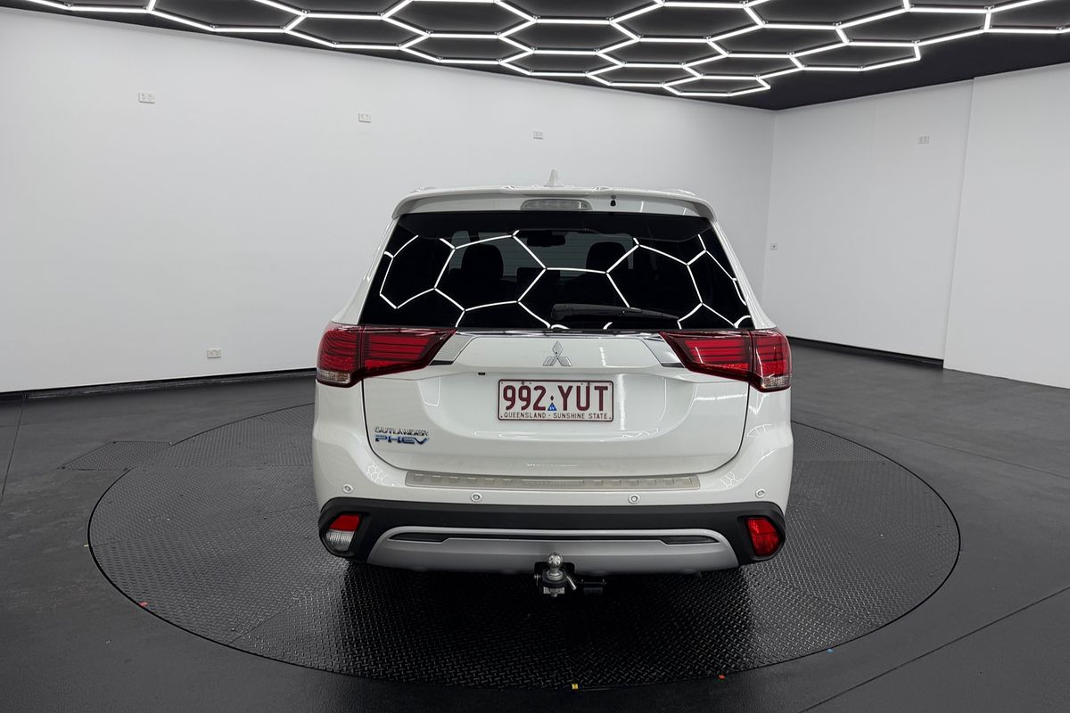 2018 Mitsubishi Outlander PHEV Exceed ZL