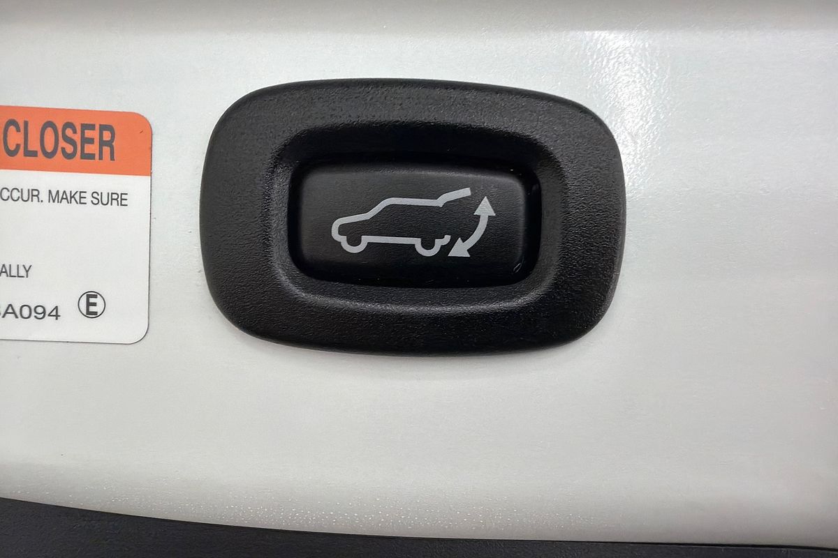 2018 Mitsubishi Outlander PHEV Exceed ZL