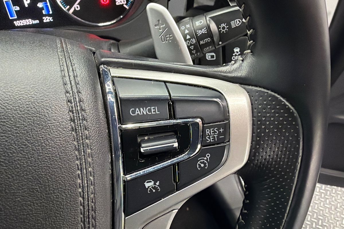 2018 Mitsubishi Outlander PHEV Exceed ZL