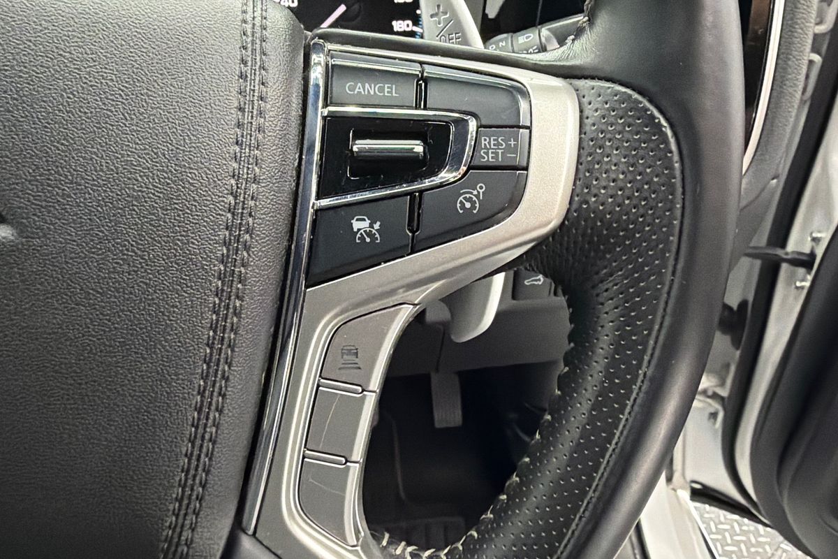 2018 Mitsubishi Outlander PHEV Exceed ZL