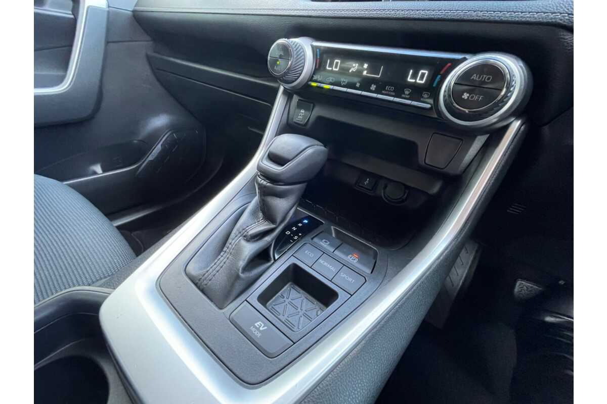 2020 Toyota RAV4 GX AXAH54R