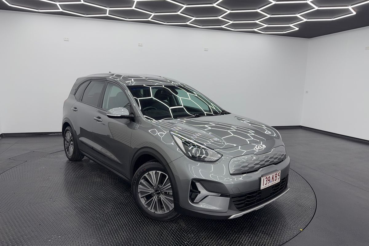 2022 Kia Niro HEV S SG2