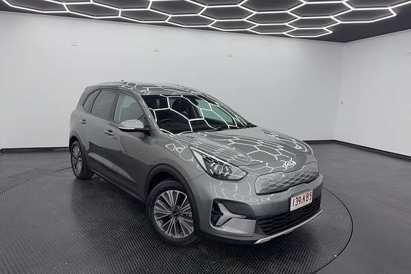 2022 Kia Niro HEV S SG2