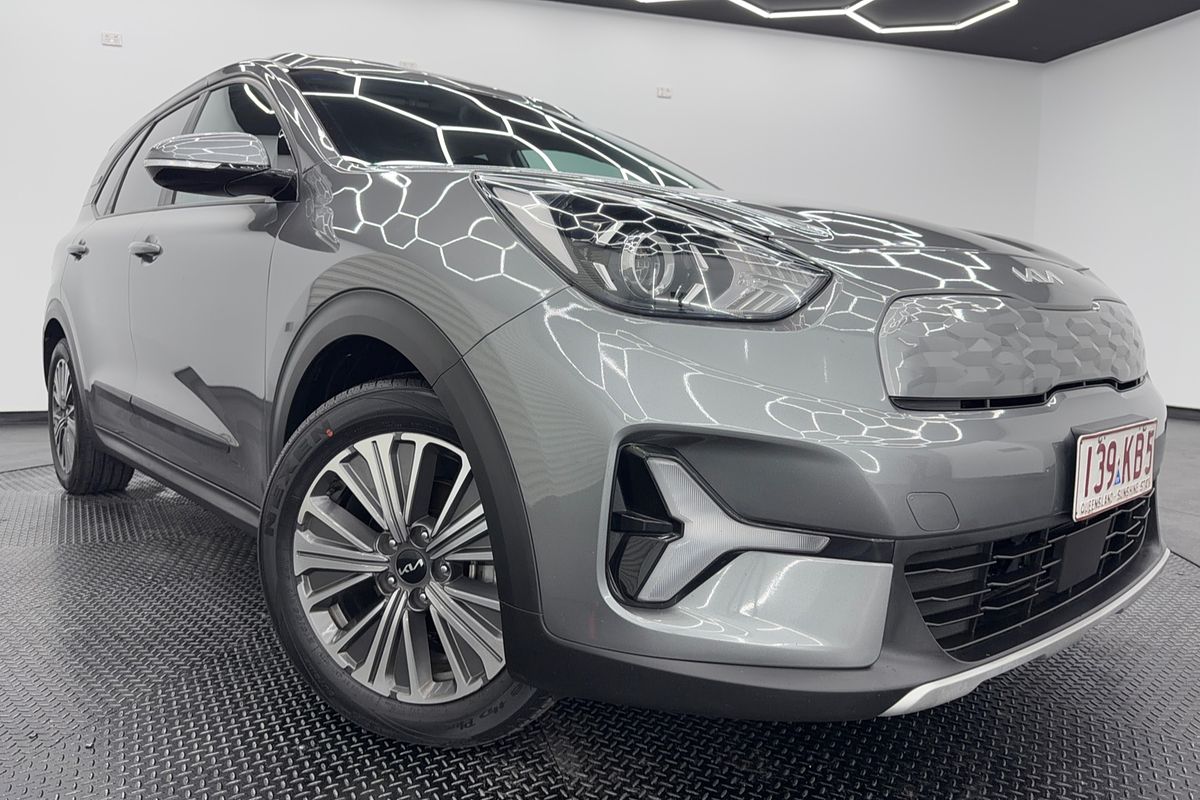 2022 Kia Niro HEV S SG2