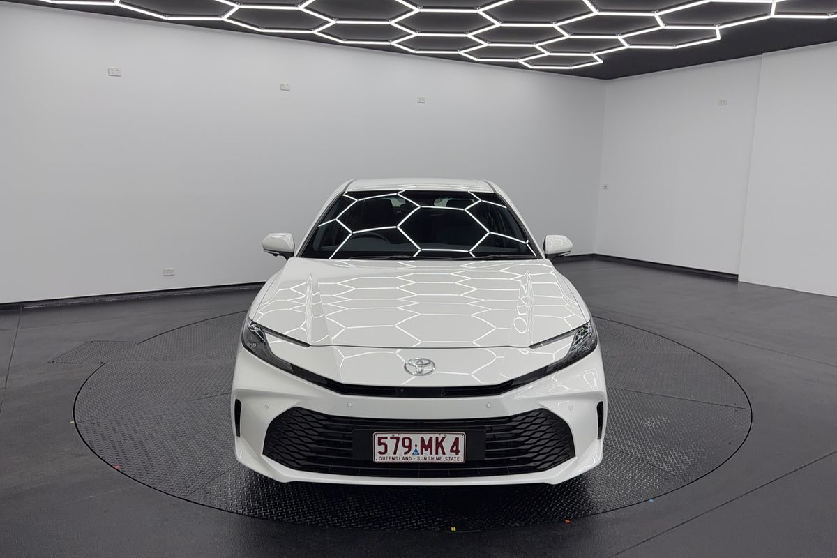 2025 Toyota Camry Ascent AXVH80R