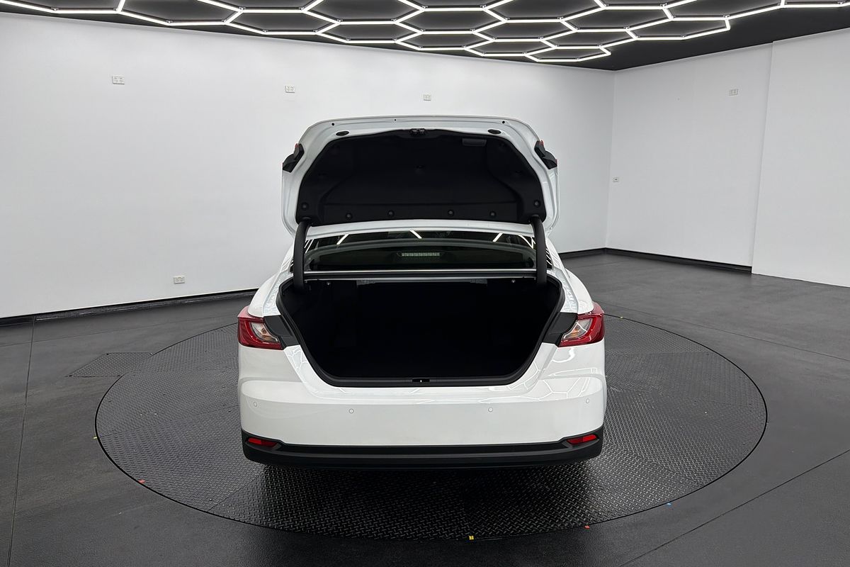 2025 Toyota Camry Ascent AXVH80R