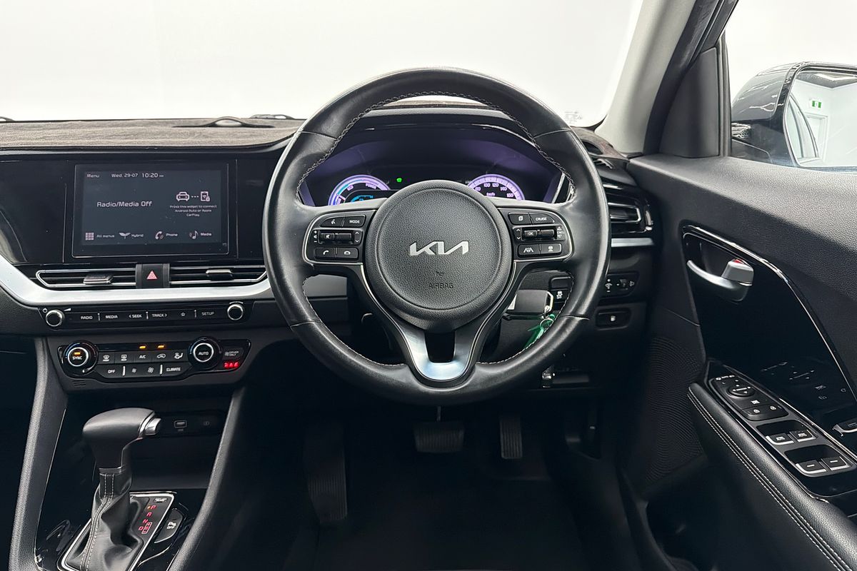 2022 Kia Niro HEV S SG2
