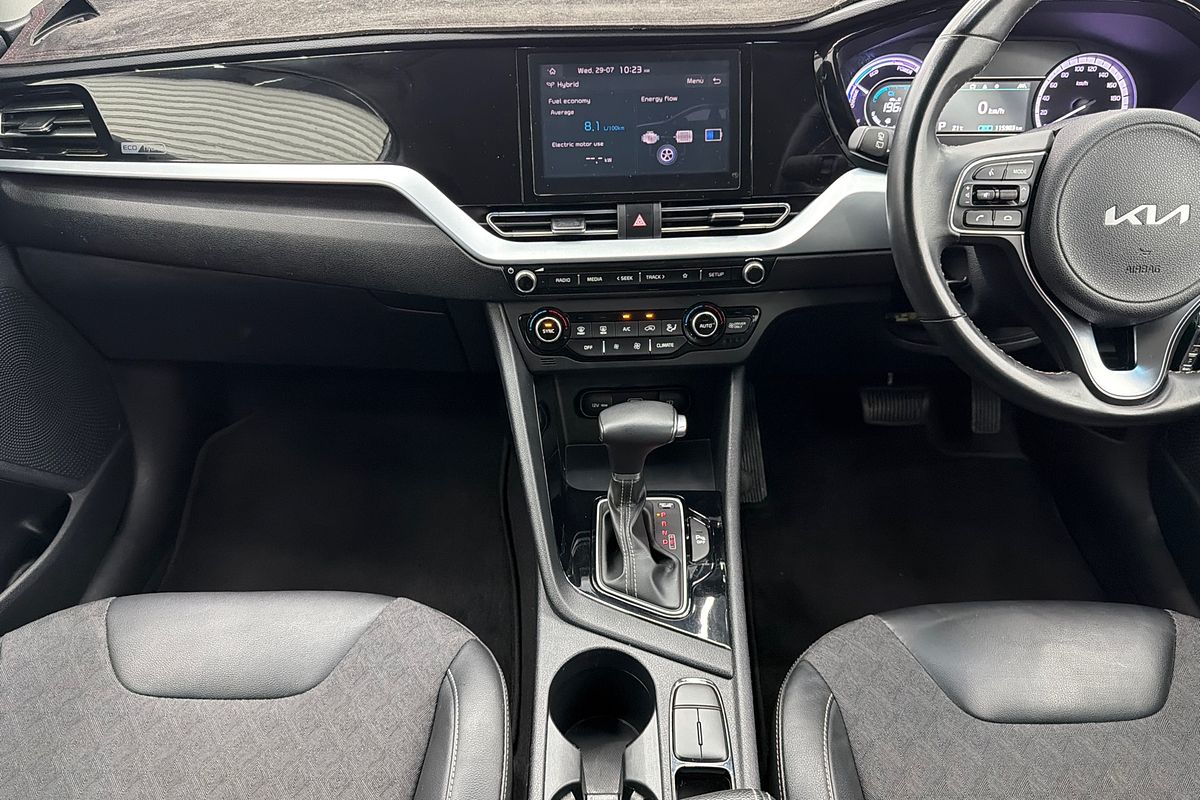2022 Kia Niro HEV S SG2