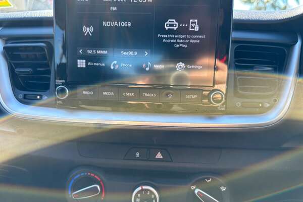 2022 Kia Stonic S YB