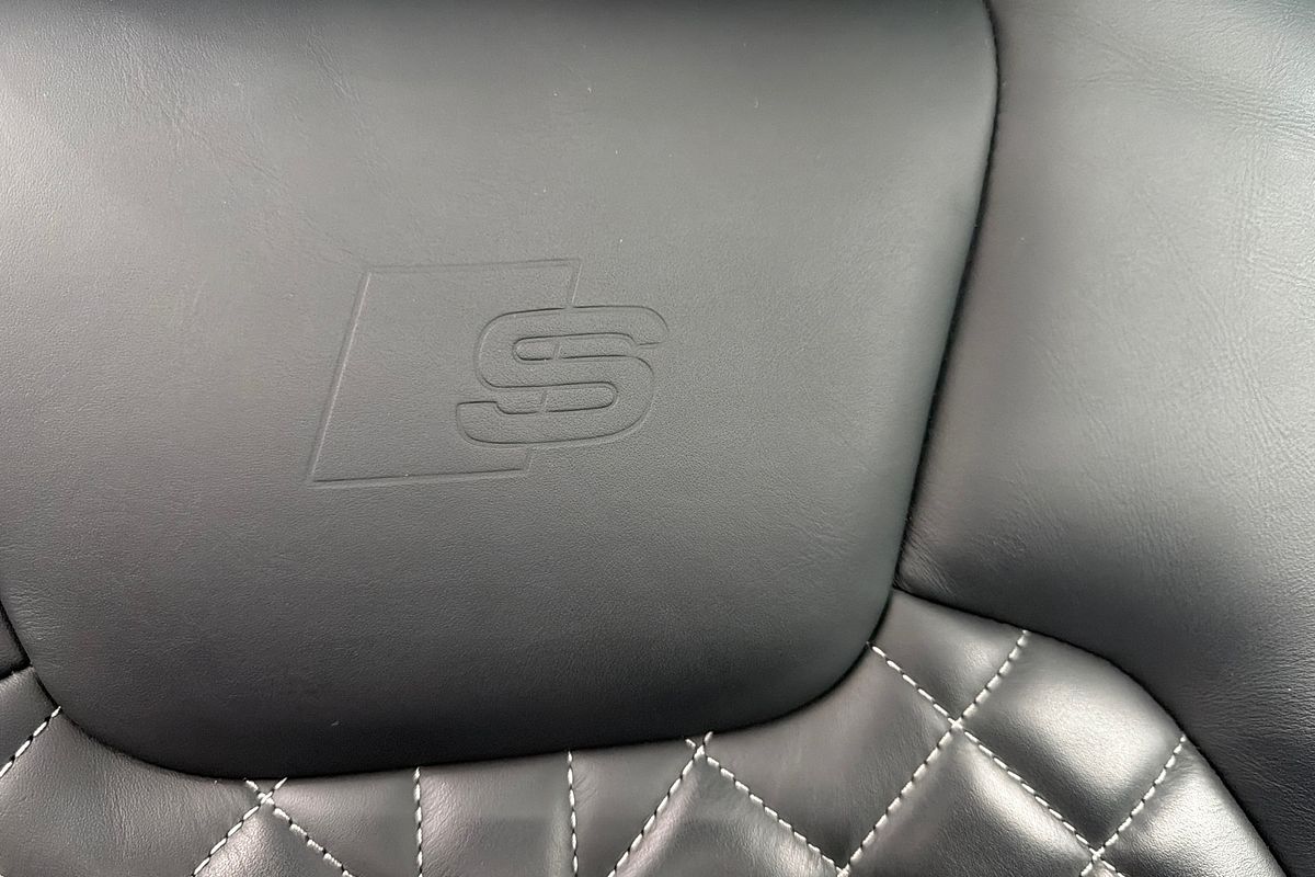 2022 Audi Q5 45 TFSI S line FY