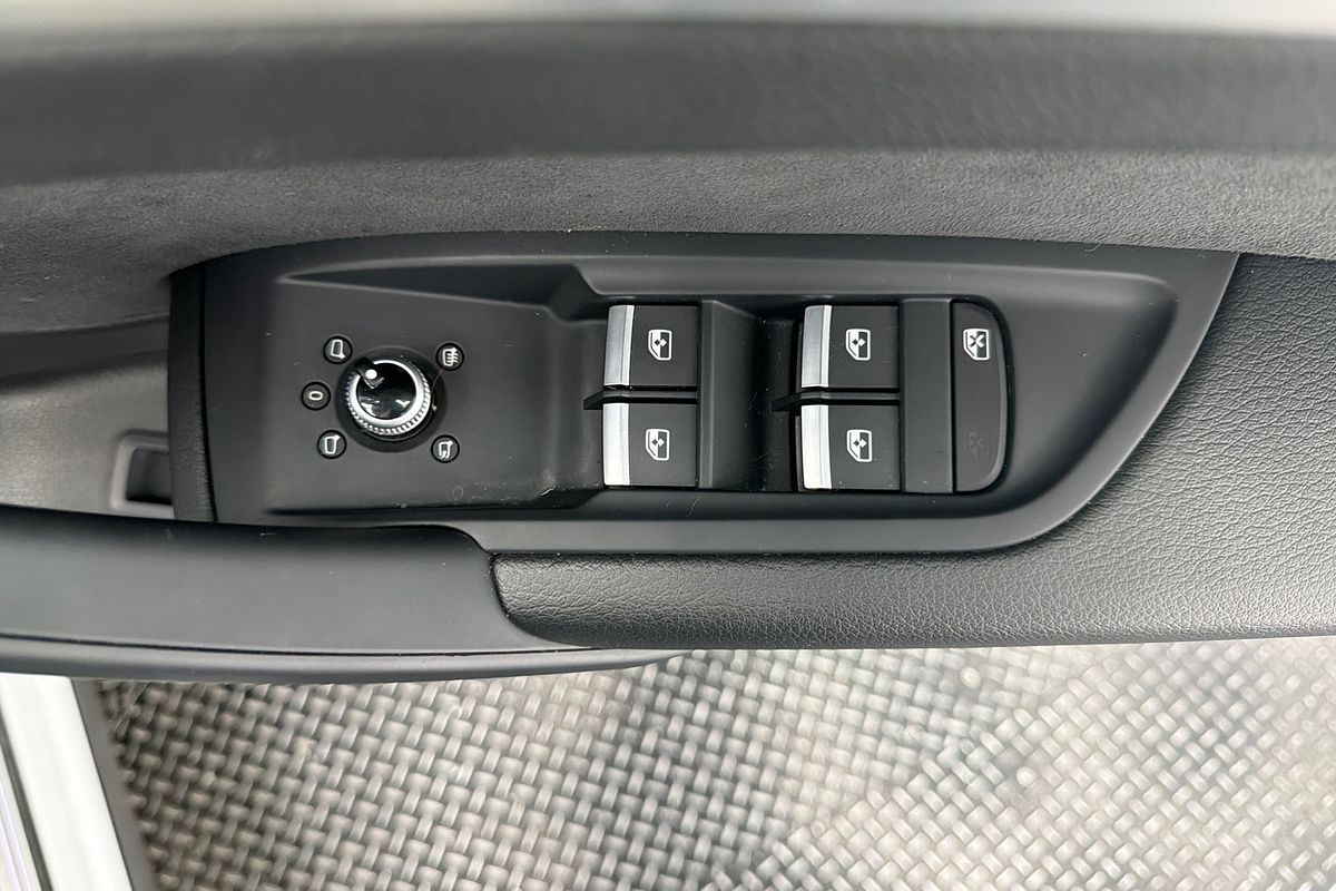 2022 Audi Q5 45 TFSI S line FY