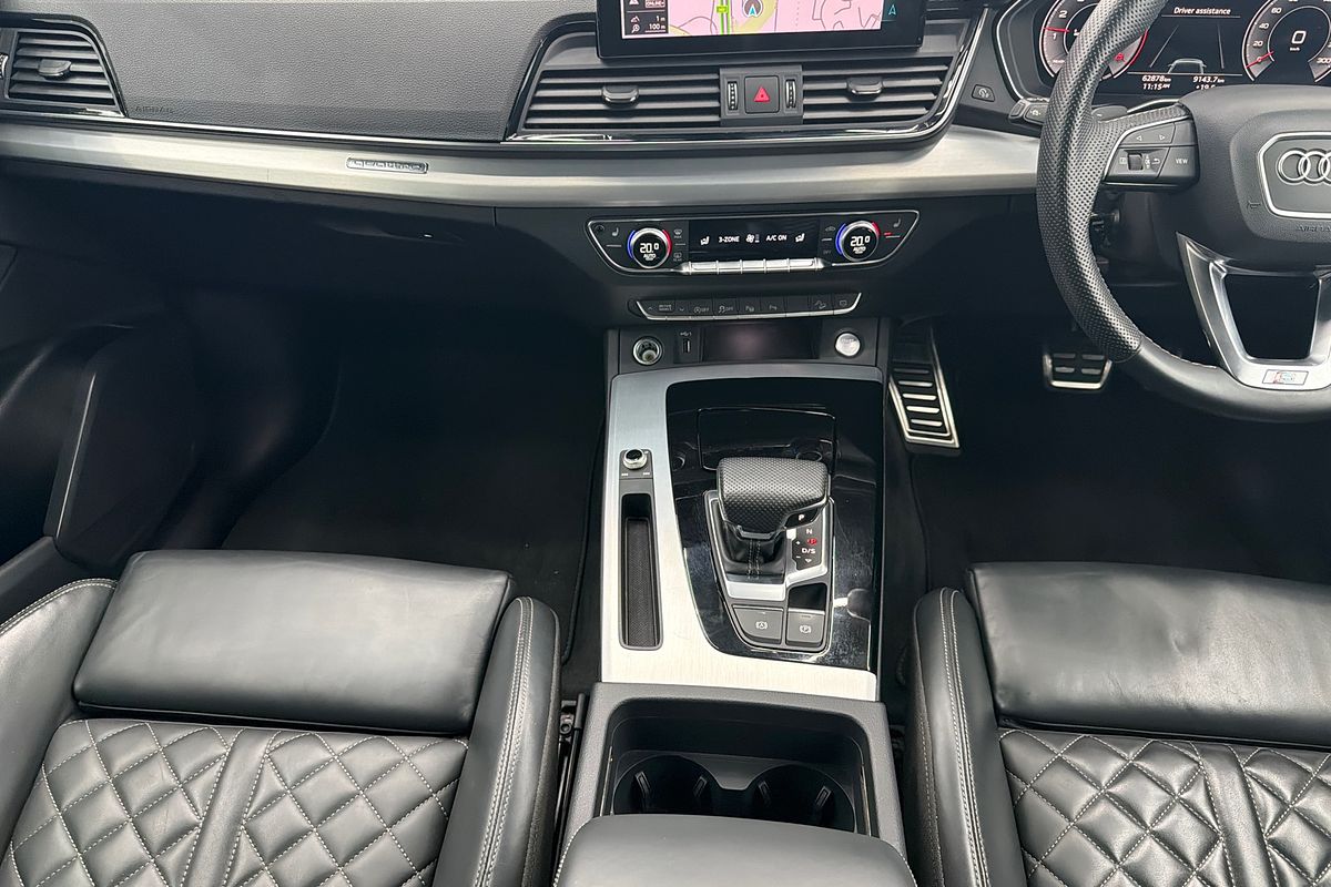 2022 Audi Q5 45 TFSI S line FY