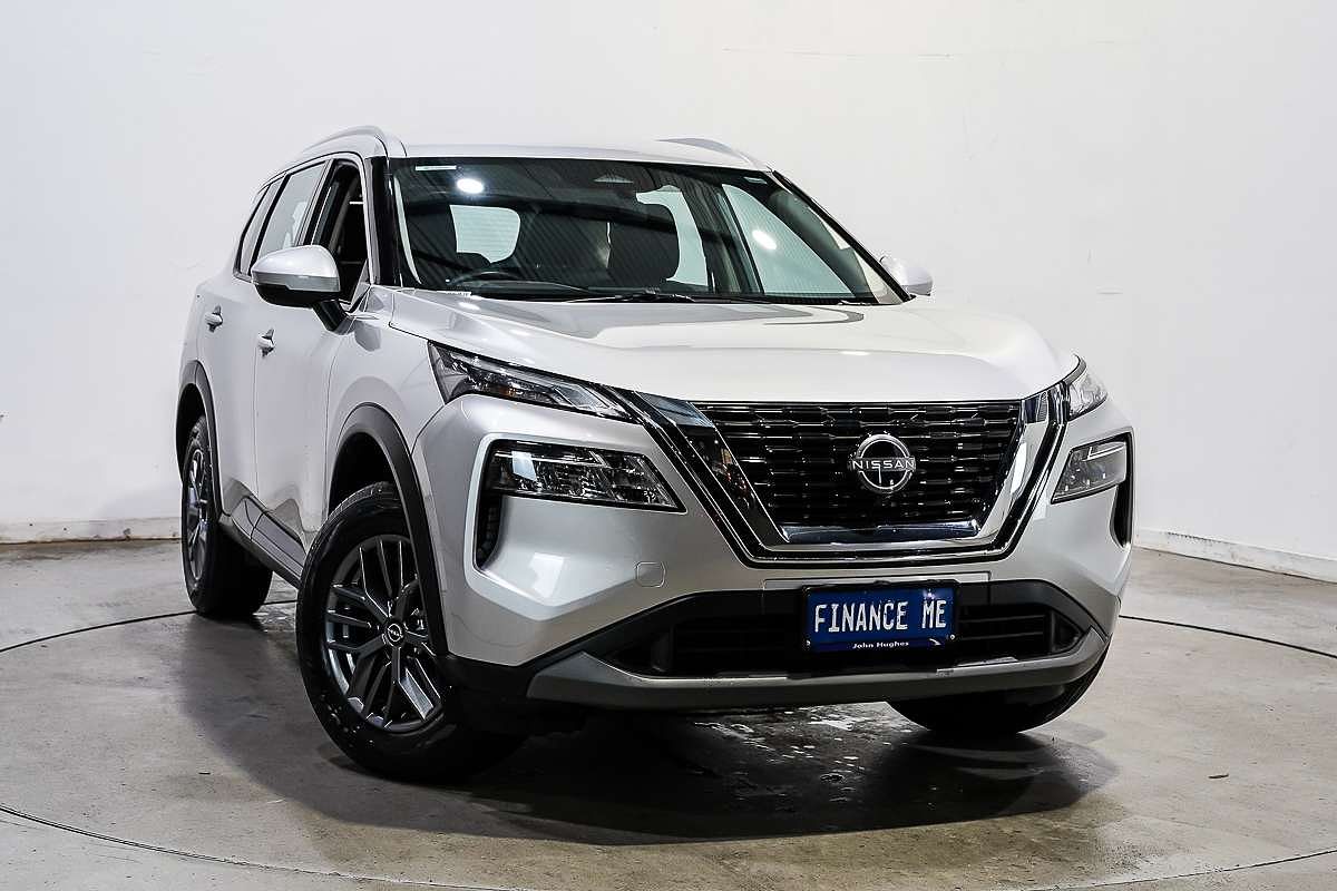 2024 Nissan X-TRAIL ST T33