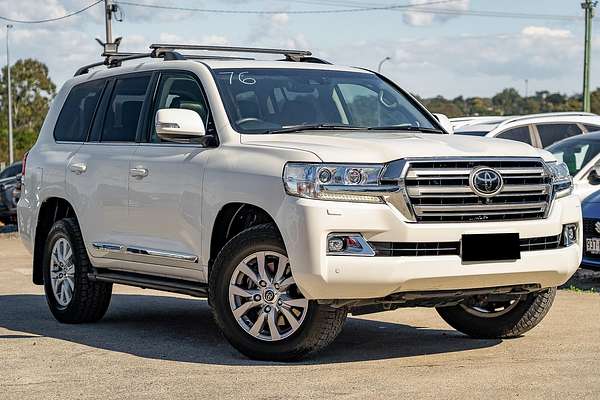 2017 Toyota Landcruiser Sahara VDJ200R