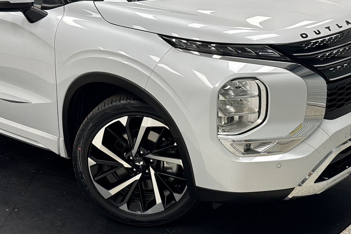 2023 Mitsubishi Outlander Aspire ZM