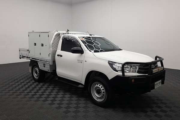2018 Toyota Hilux SR GUN126R 4X4