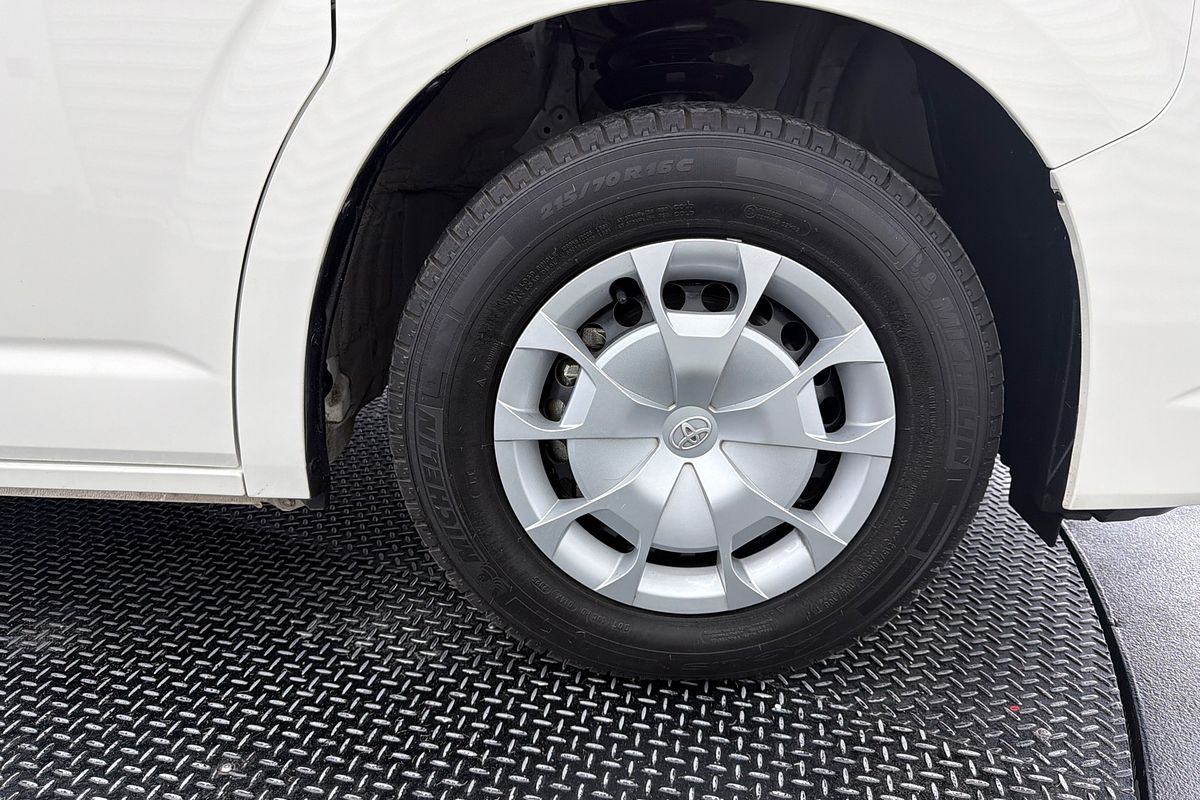 2024 Toyota Hiace GDH300R LWB