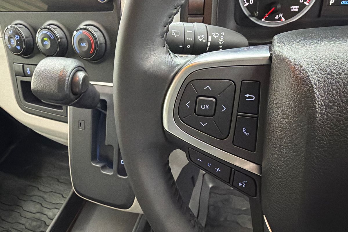 2024 Toyota Hiace GDH300R LWB