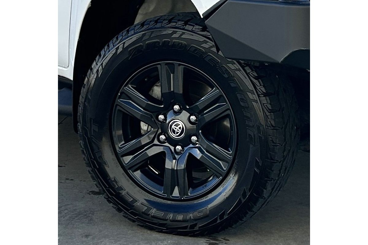 2022 Toyota Hilux SR GUN126R 4X4