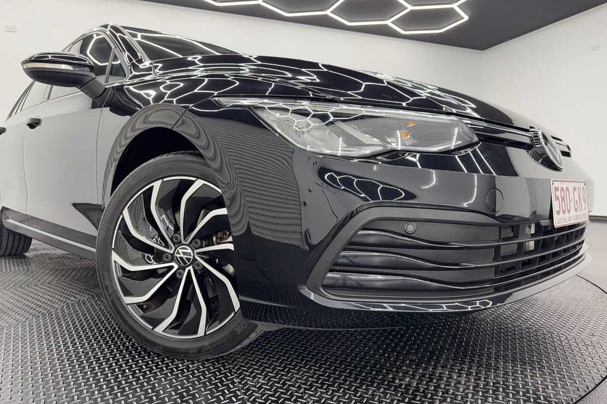 2022 Volkswagen Golf 110TSI Life 8