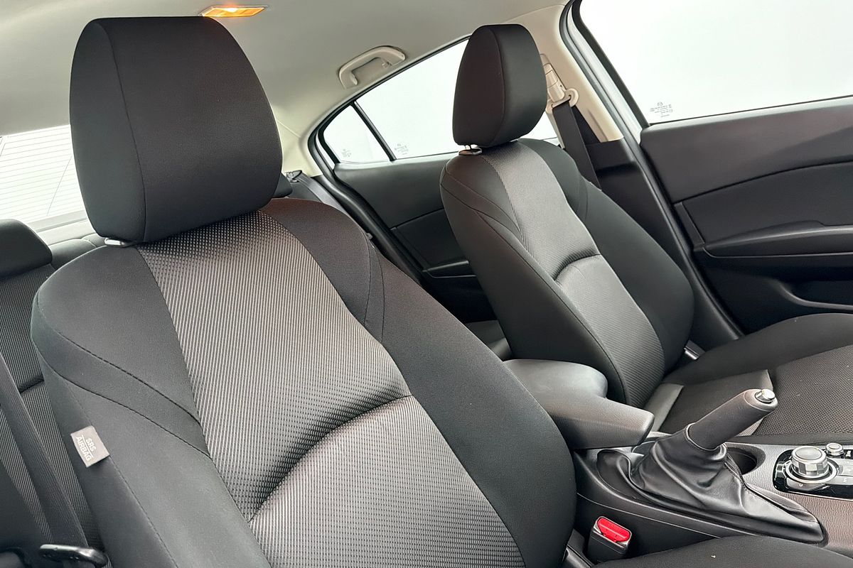 2018 Mazda 3 Neo Sport BN Series