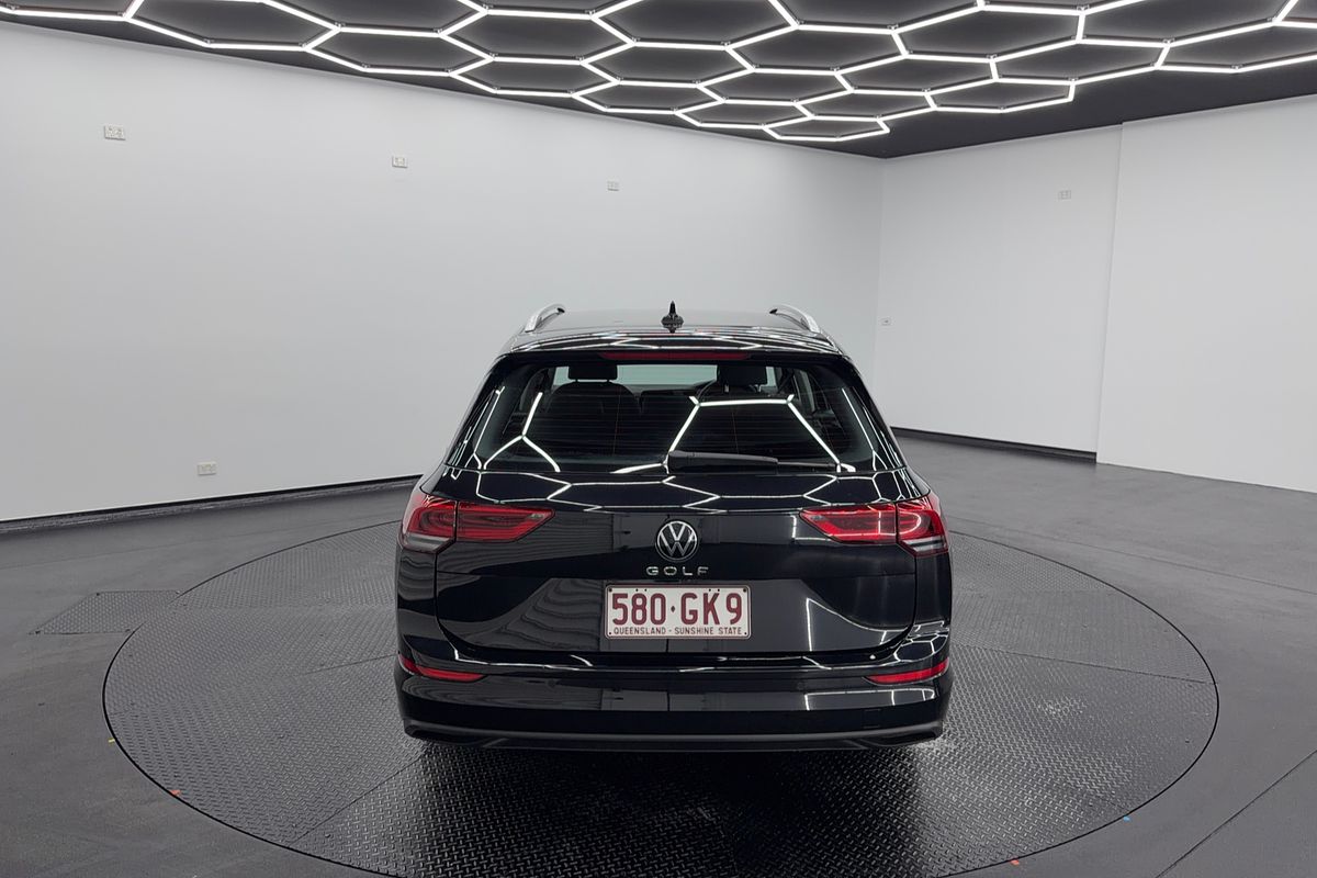 2022 Volkswagen Golf 110TSI Life 8