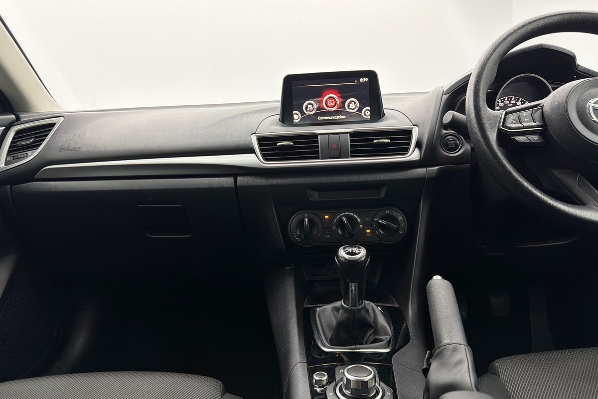 2018 Mazda 3 Neo Sport BN Series
