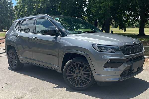 2022 Jeep Compass S-Limited M6