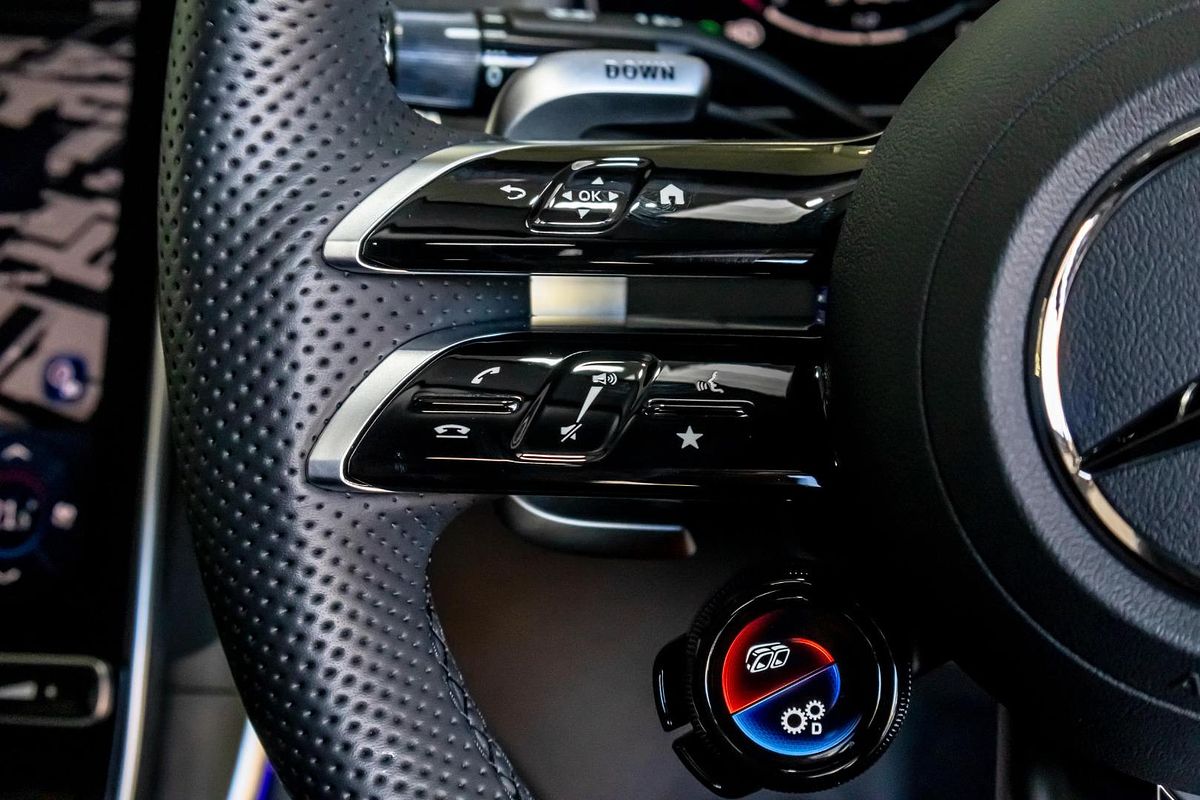 C254 806+056MY GLC43 AMG CPE S SM 9sp 2.0T/10k