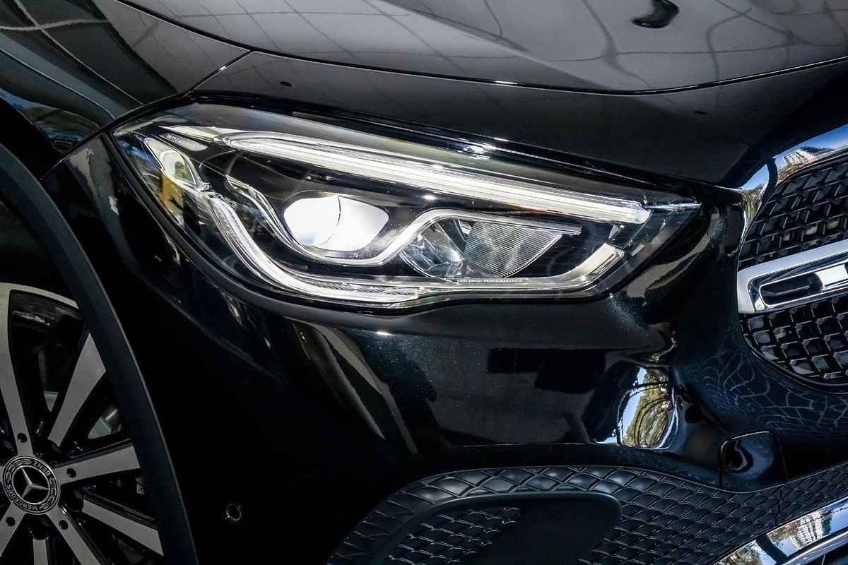 H247 802MY GLA200 Wagon 5dr DC T 7sp 1.3T
