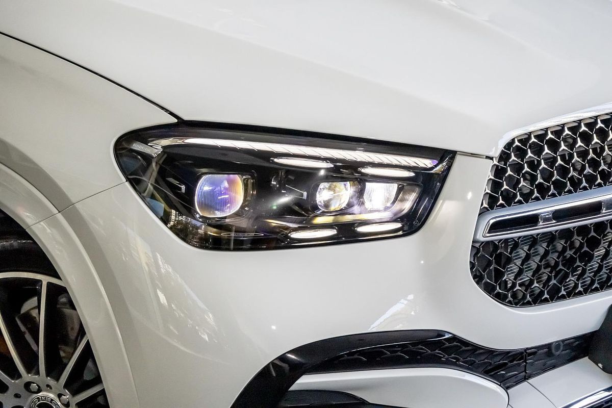 V167 805+055MY GLE300 d Editio n 7 WAG 9G 9sp