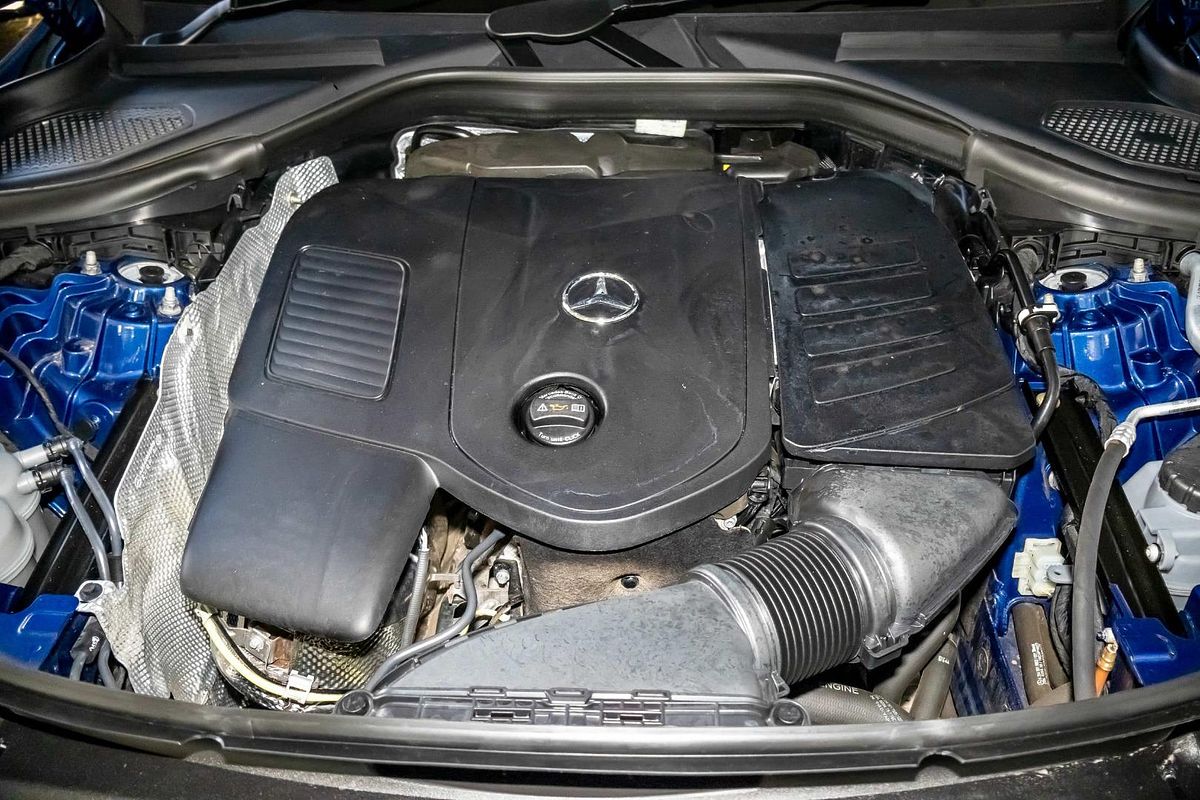 X254 805+055MY GLC300 WAG 9G 9 sp 2.0T/17kW