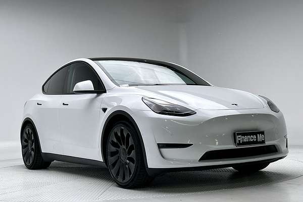 2023 Tesla Model Y Performance thumb-0