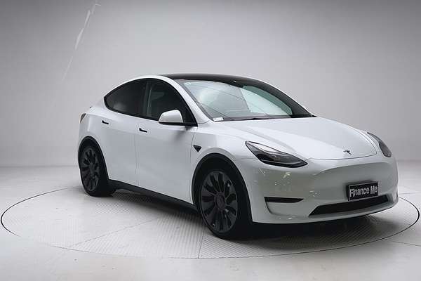 2023 Tesla Model Y Performance thumb-1