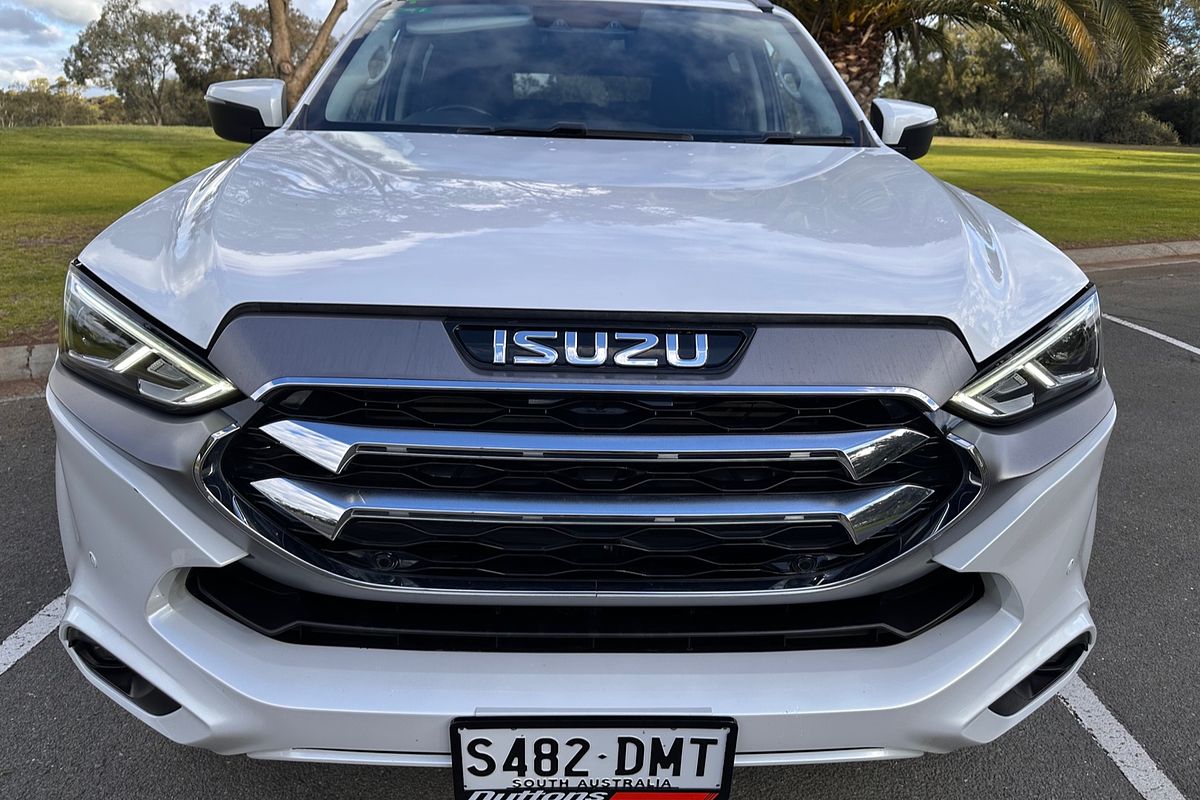 2021 Isuzu MU-X LS-U