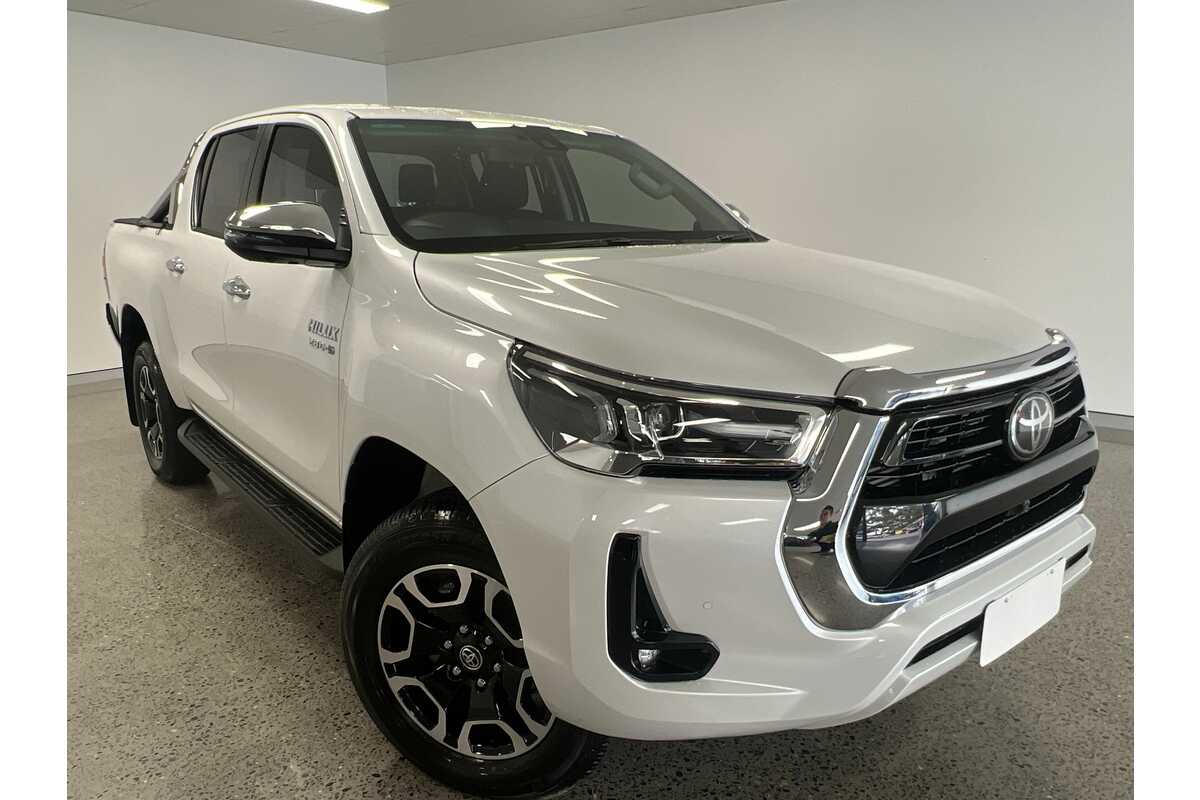 2023 Toyota HiLux SR5 GUN126R