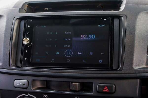 2014 Toyota Hilux SR KUN26R