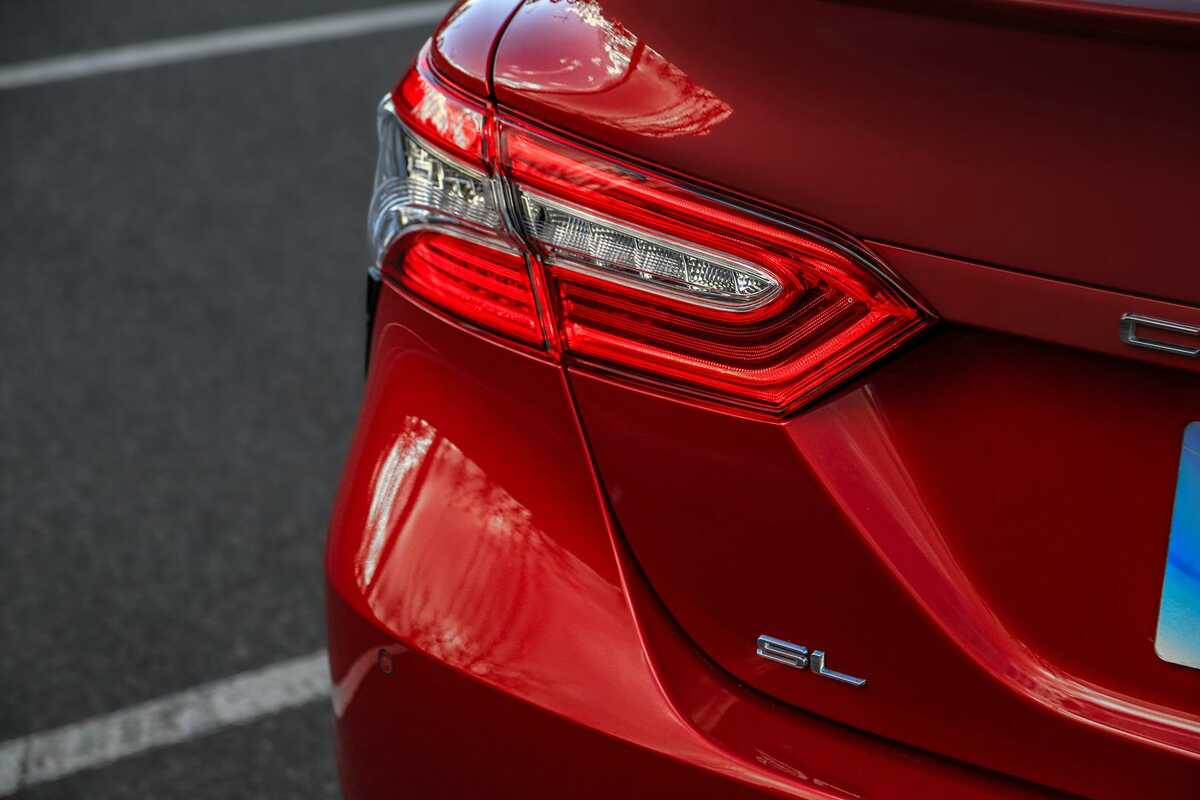 2019 Toyota Camry SL ASV70R