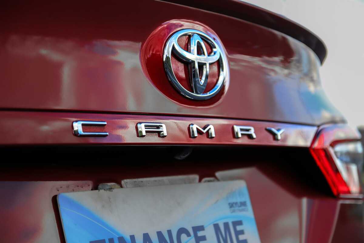 2019 Toyota Camry SL ASV70R