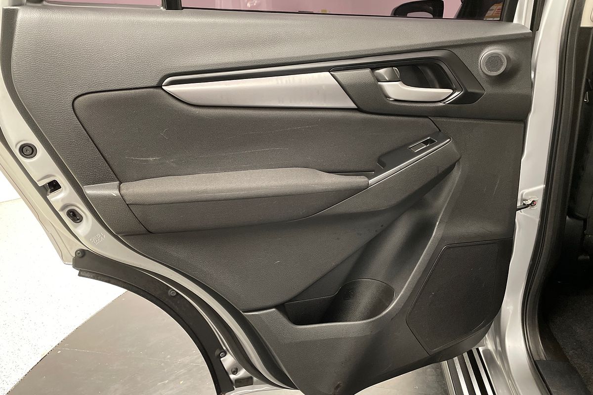 2023 Isuzu MU-X LS-M
