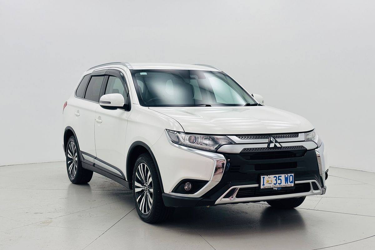 2020 Mitsubishi ZL Outlander LS 2.2L DIE 6AT AWD 7S