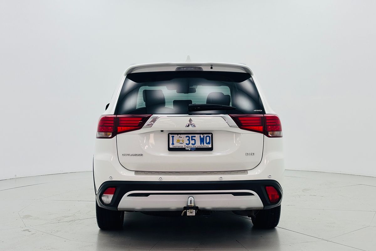 2020 Mitsubishi ZL Outlander LS 2.2L DIE 6AT AWD 7S