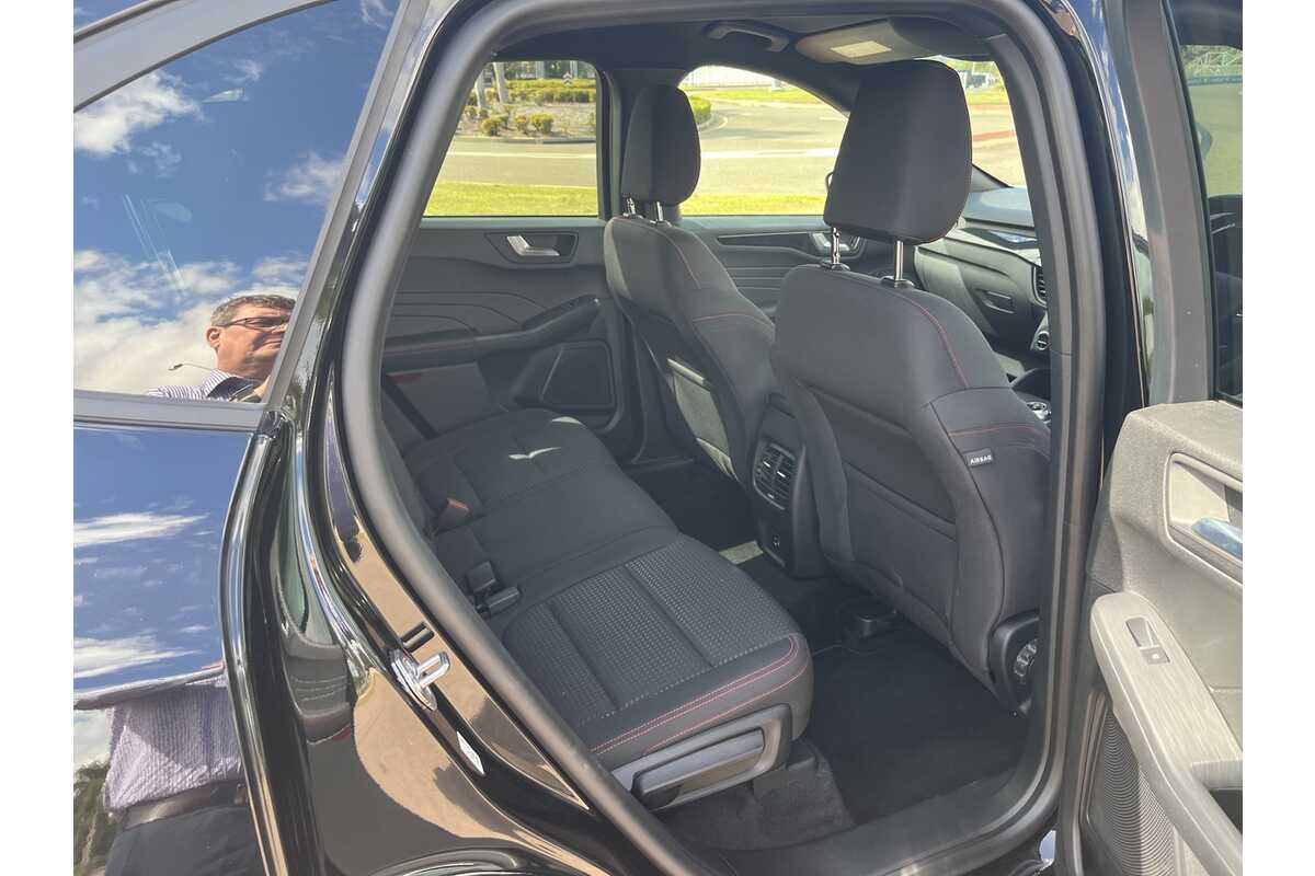 2022 Ford Escape ST-Line ZH
