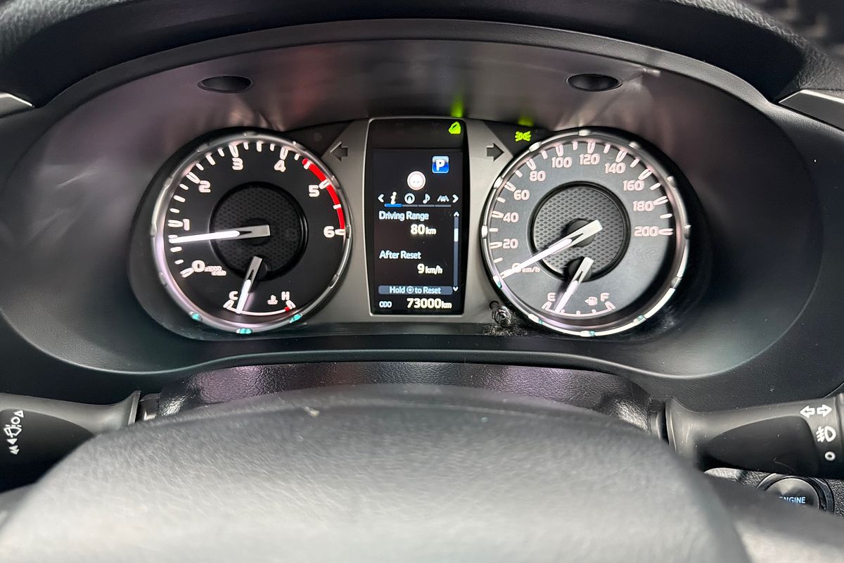2022 Toyota Hilux SR5 GUN126R 4X4