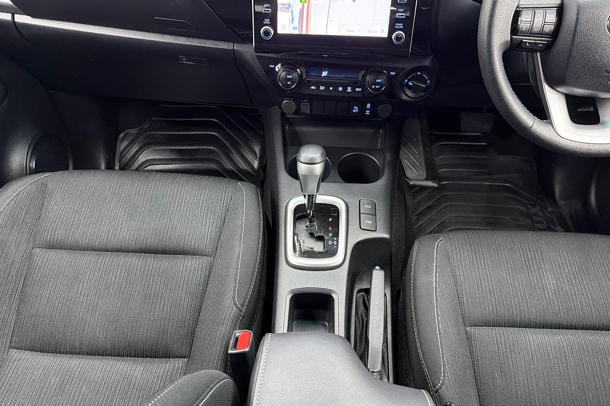 2022 Toyota Hilux SR5 GUN126R 4X4
