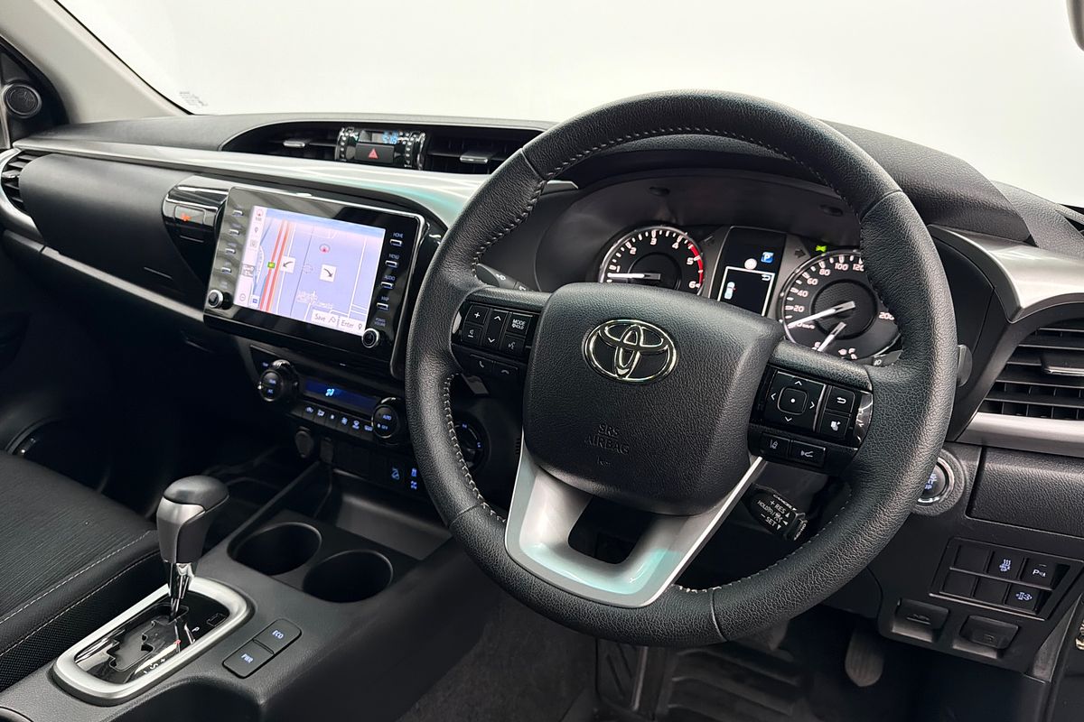 2022 Toyota Hilux SR5 GUN126R 4X4