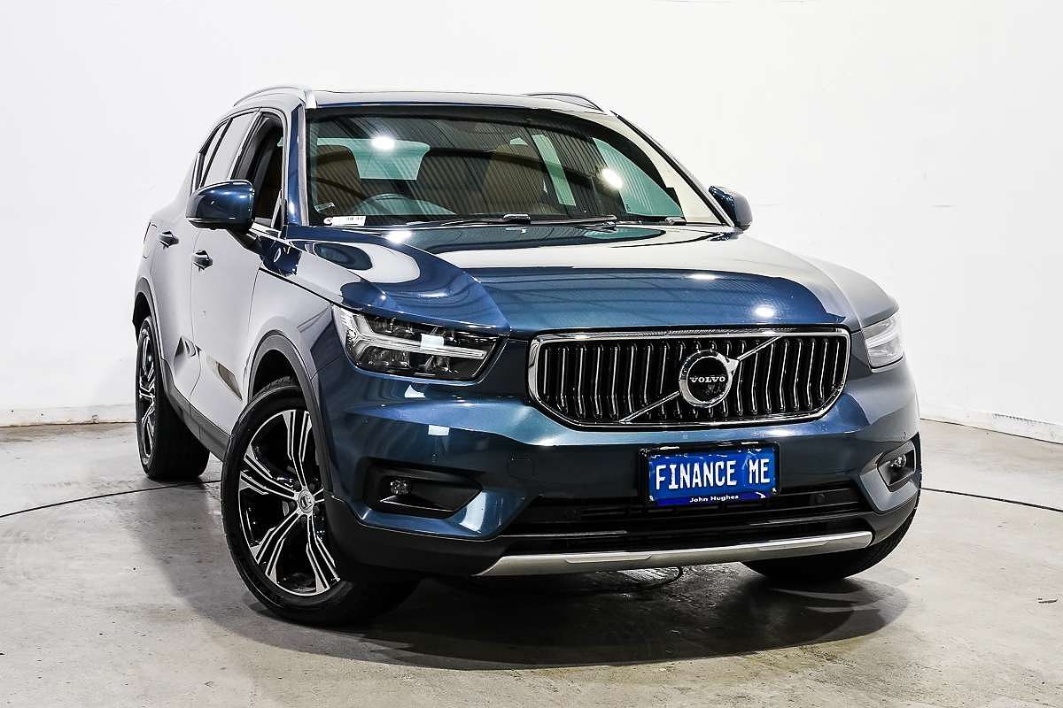 2021 Volvo XC40 T4 Inscription